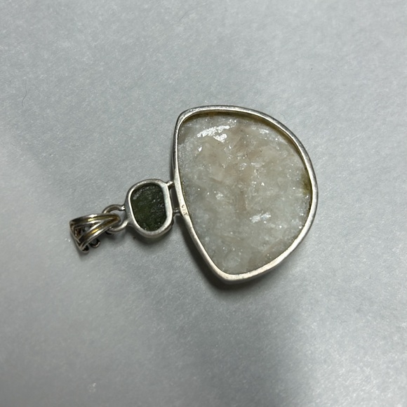 Moldavite and quartz druzy pendant Sterling silver - Picture 4 of 5
